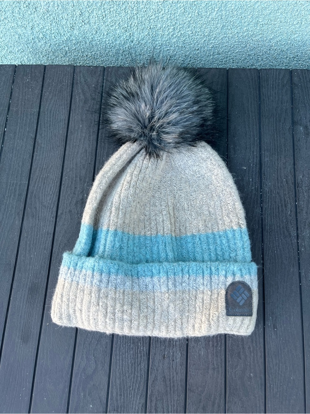 Columbia Beige and Light Blue Pom Beanie - Soft Knit Winter Hat